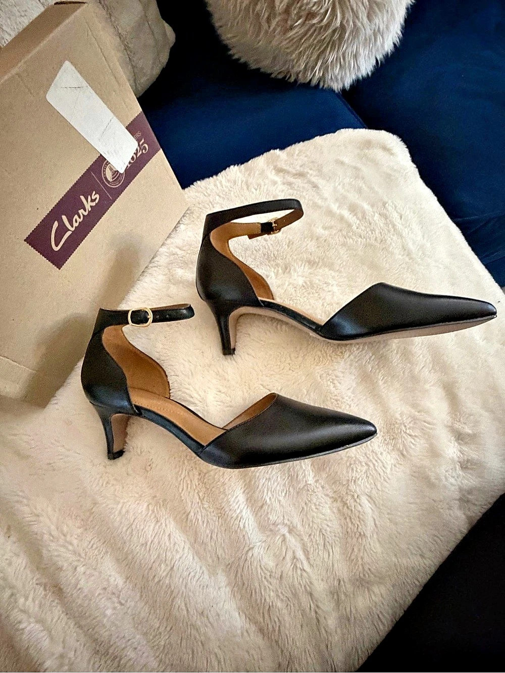 Clarks Crewso Reading Black Leather Heels US 8 M New with box